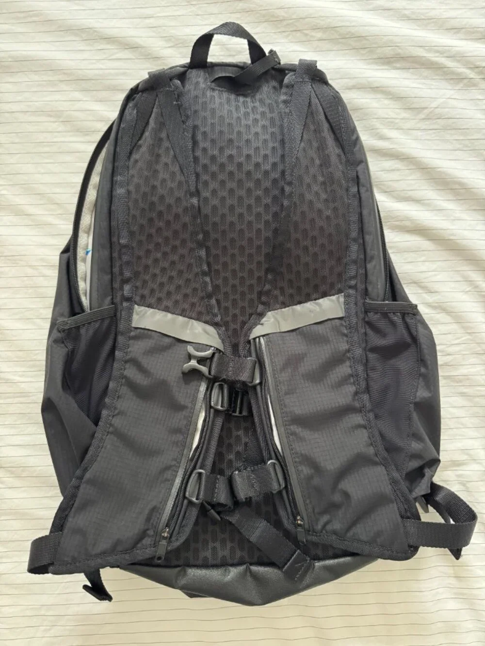 Lululemon Surge Run Backpack